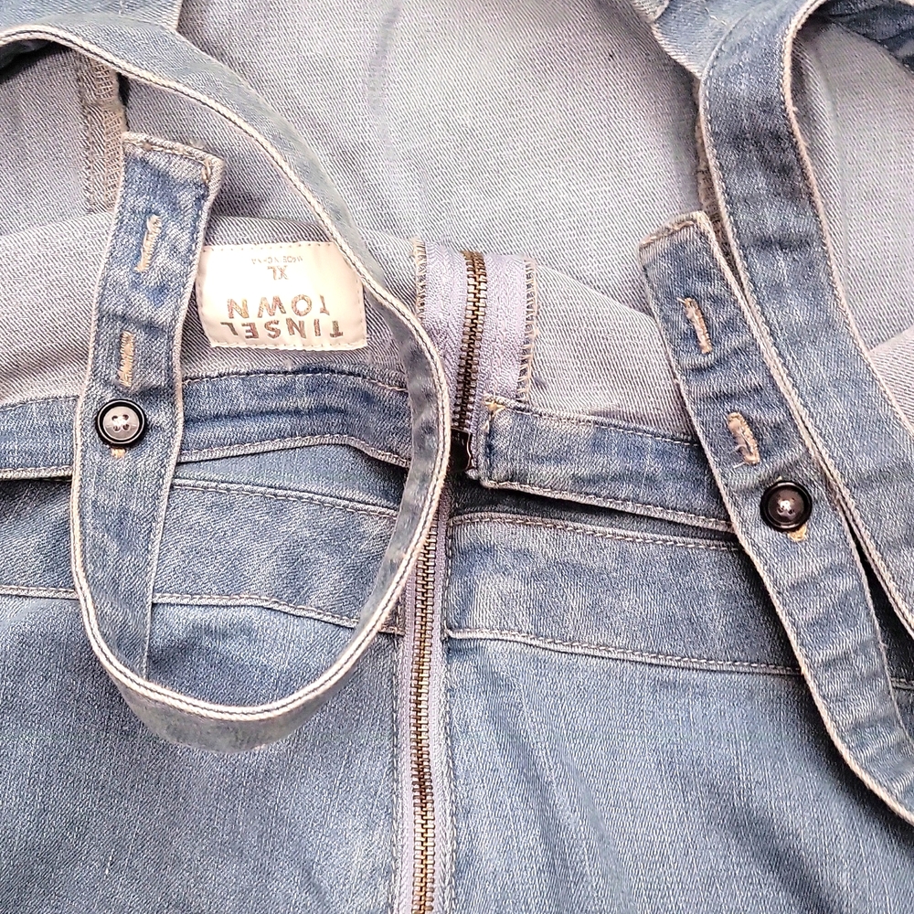 New Junior's Belted Denim Jumpsuit With Ruffler. Light Wash Color 20" pit to pit - Picture 7 of 10
